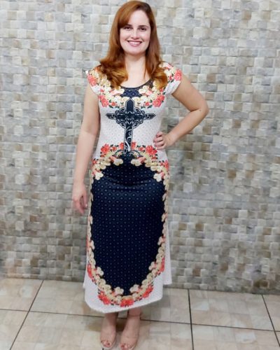Vestido Longo A Cruz Sagrada