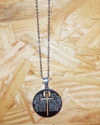 Medalha Cruz com Pai Nosso + Cordão Aço Inoxidável