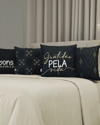 Kit 4 Capas de Almofada Decorativas Frases Gratidao Azul Marinho – 45×45