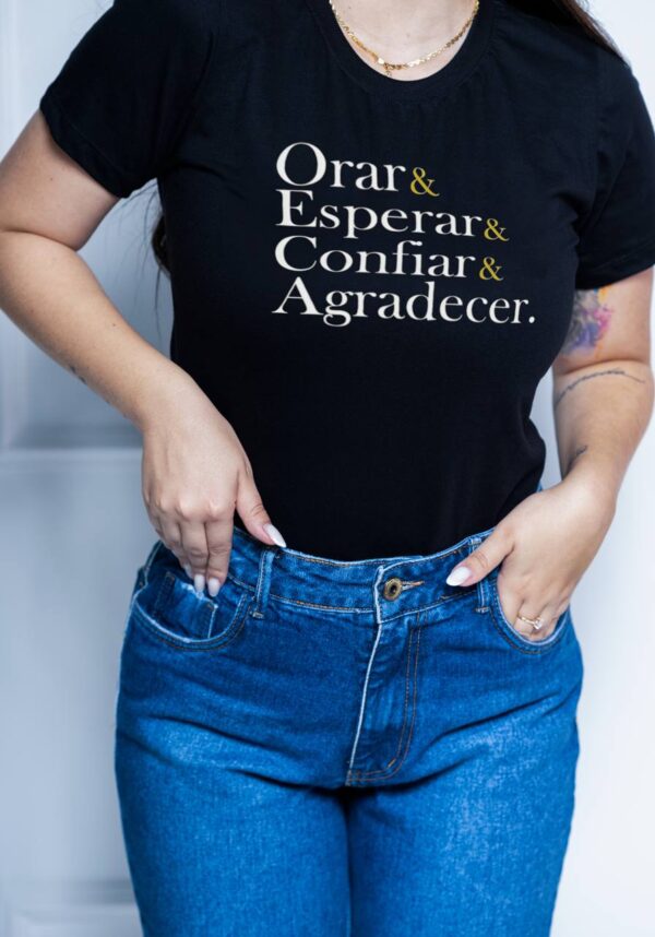 T-shirt Orar Esperar Confiar Agradecer - Image 2