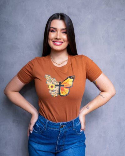 T-shirt Borboleta Jesus Flores
